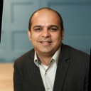Usman Shakeel headshot